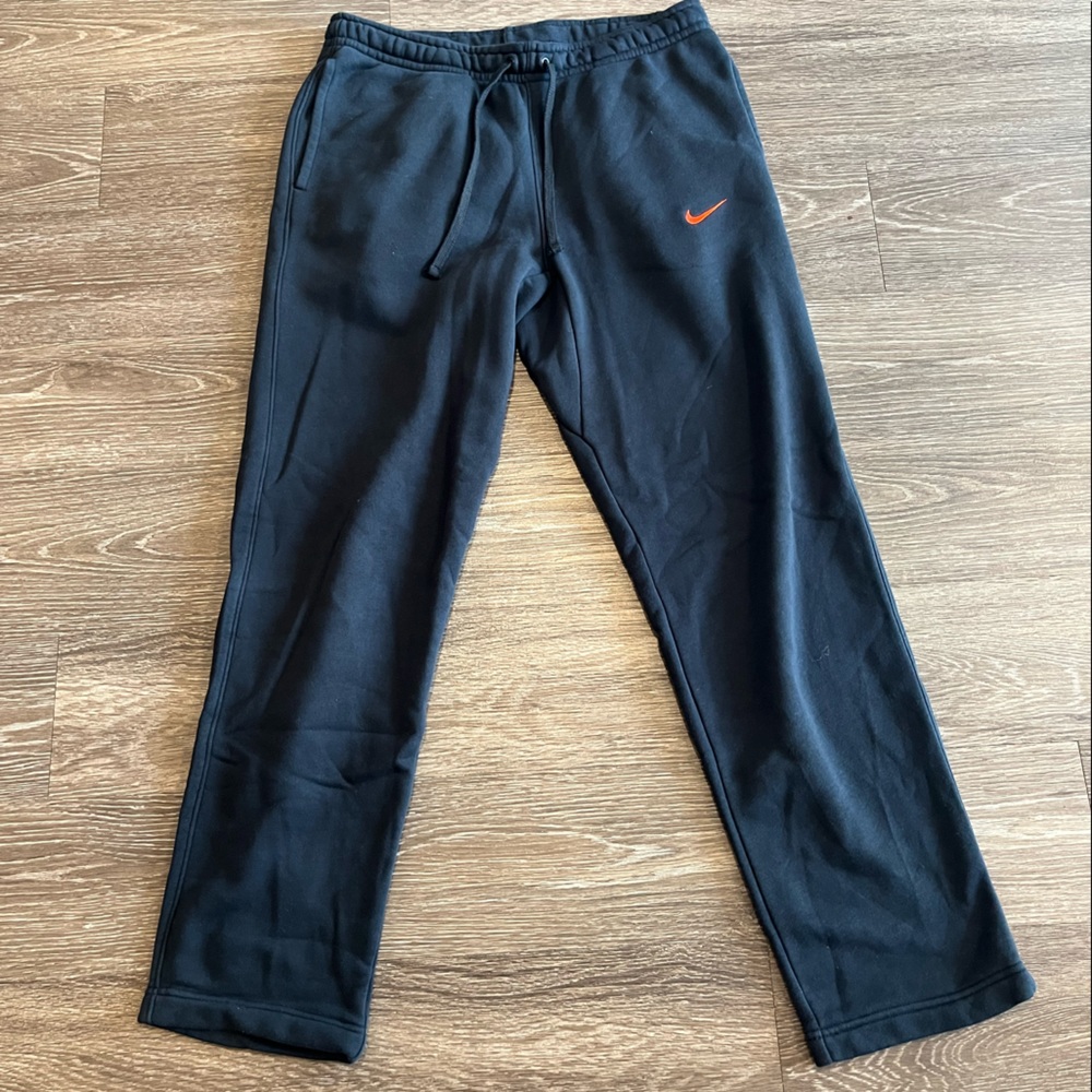 Black Nike Sweatpants